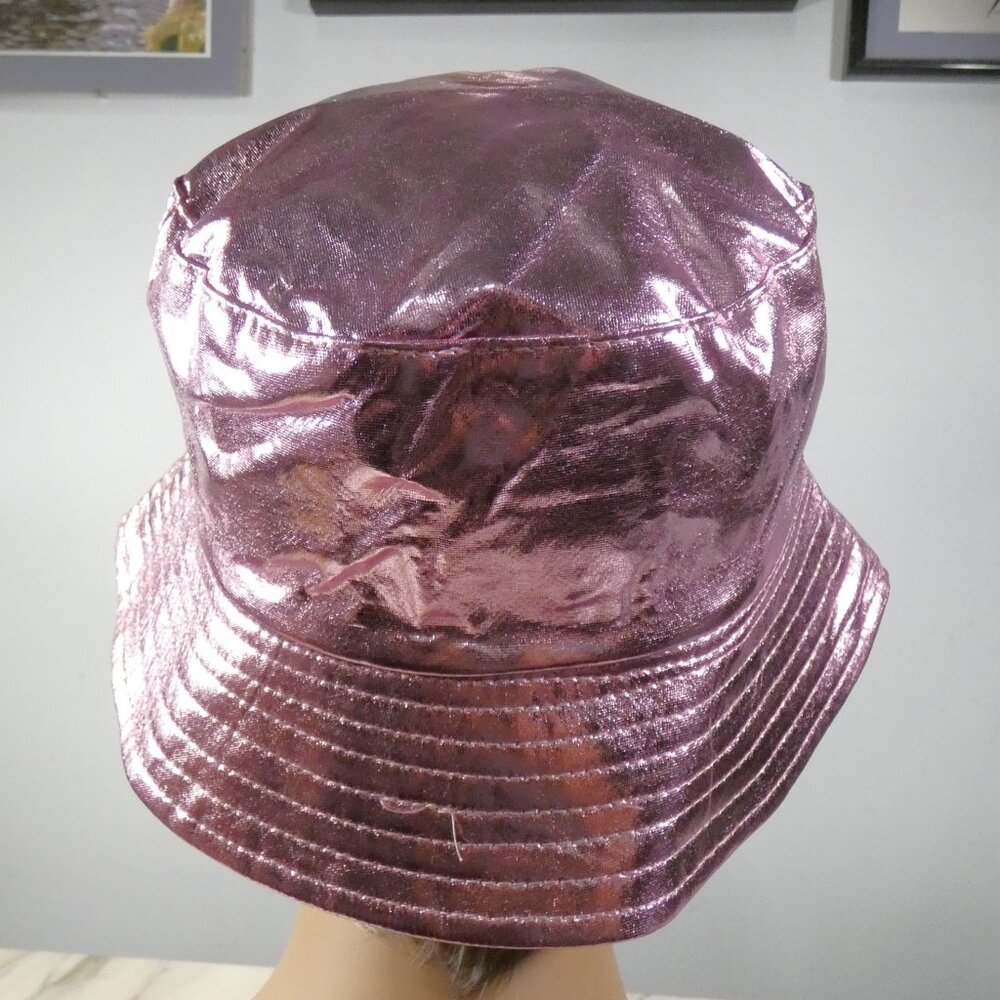 FUN! Cute Stylish Rain Bucket Hat, Pink Metalic and Black Reversable Hat - Picture 5 of 8
